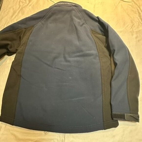 Stormtech - NWT - youth jacket. Size M - Picture 7 of 7